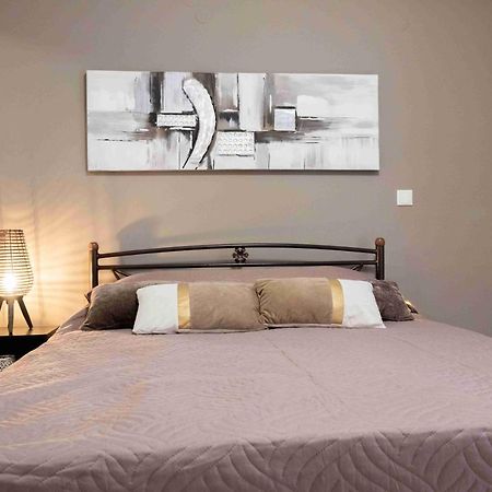 Laconian Collection "Nefeli" Boutique Apartment Sparta Dış mekan fotoğraf